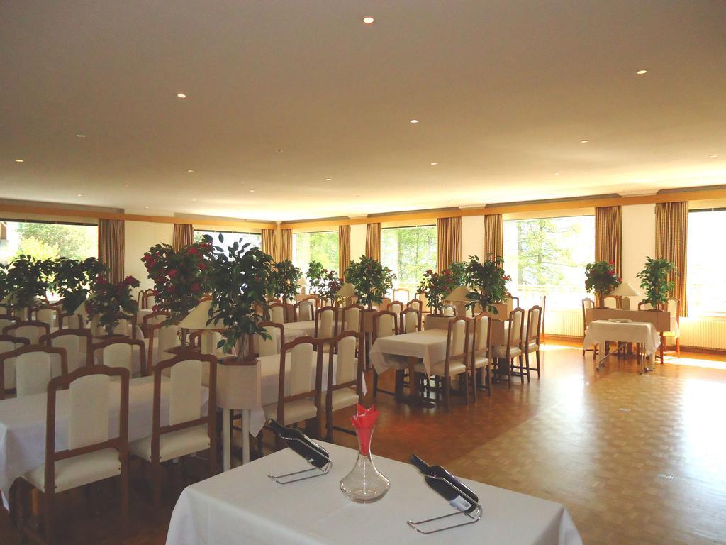 Grand Hotel Du Parc Crans-Montana Exterior foto