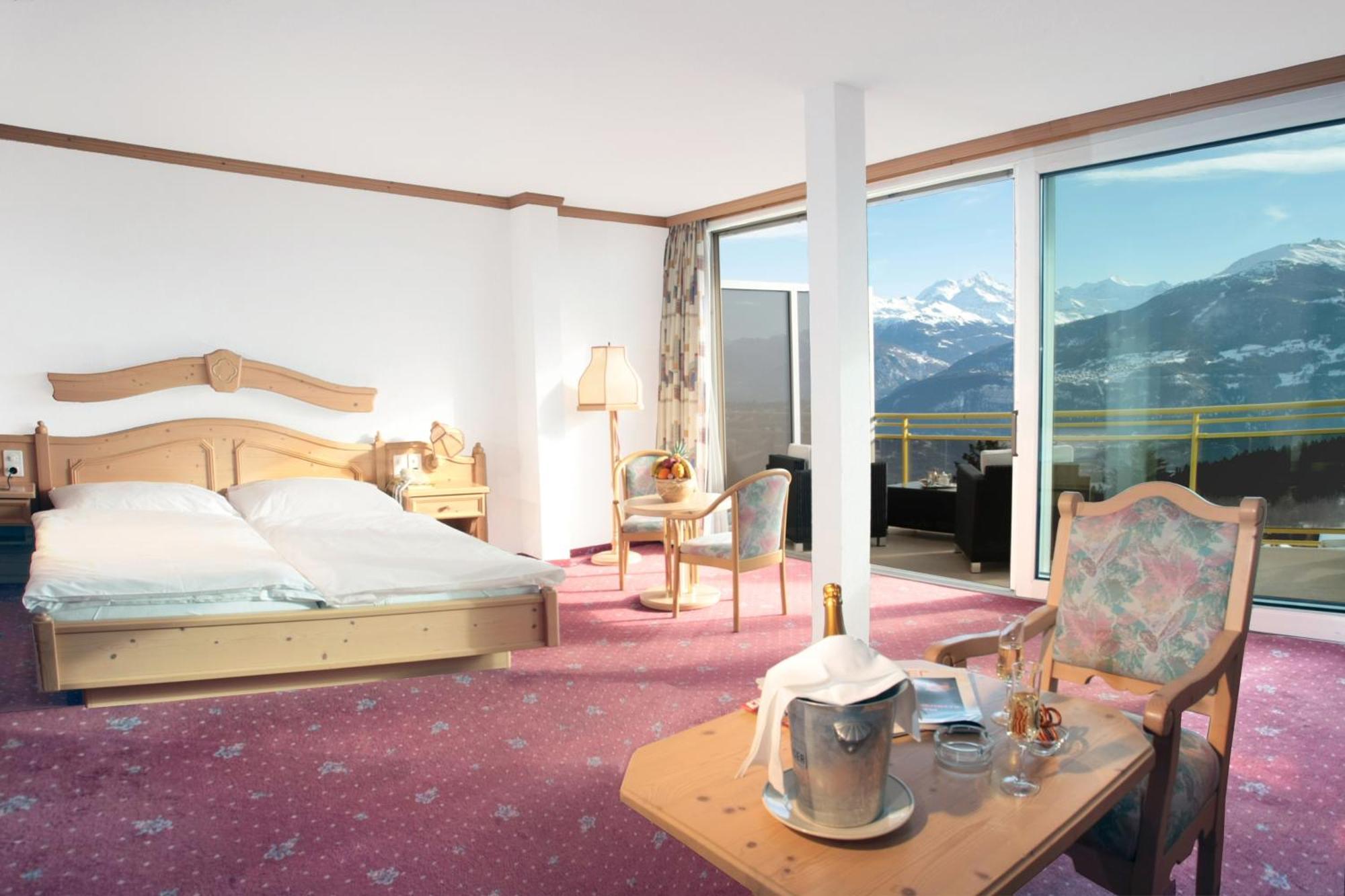 Grand Hotel Du Parc Crans-Montana Exterior foto